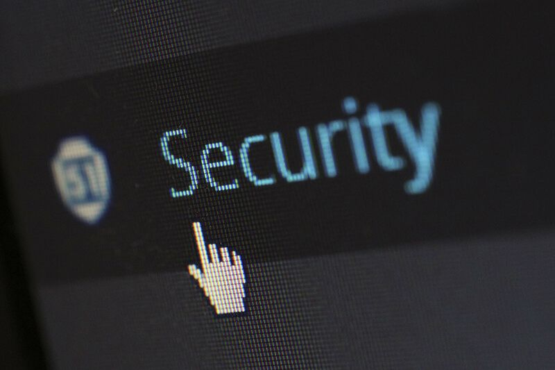 Bezpieczeństwo strony internetowej – jak o nie zadbać?